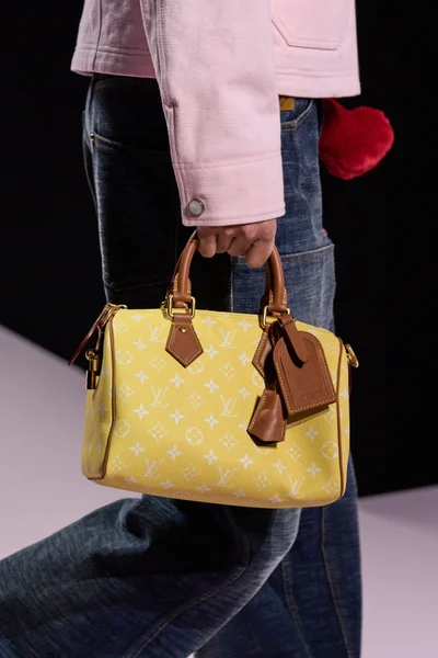 Look 72
